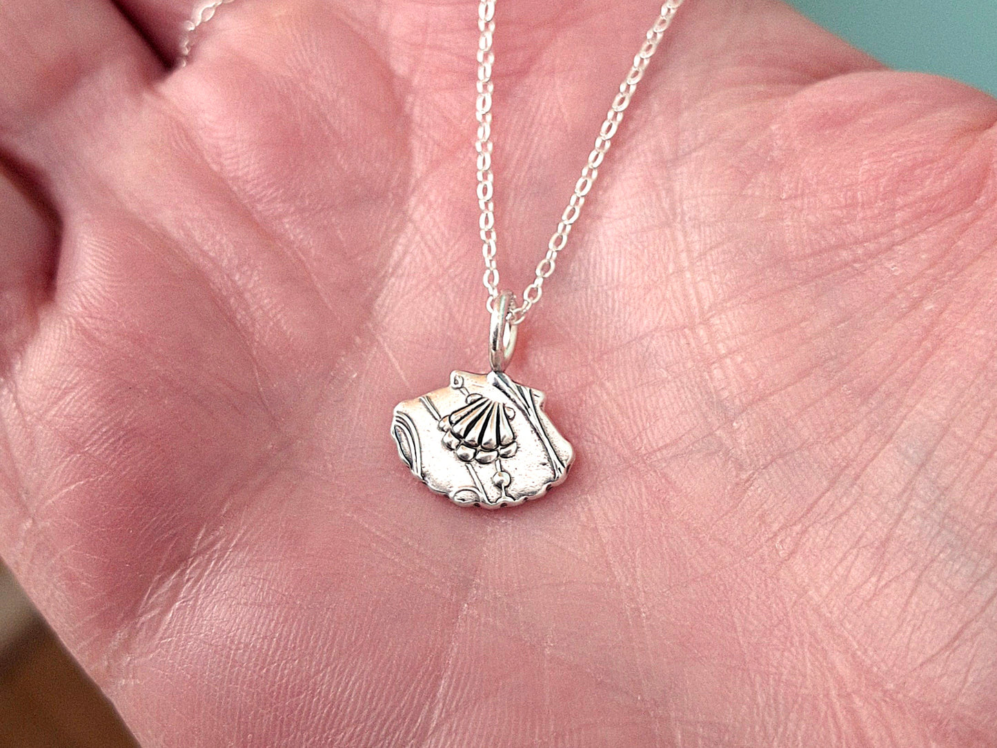 Silver Scallop Shell Charm Necklace with Shell Pattern