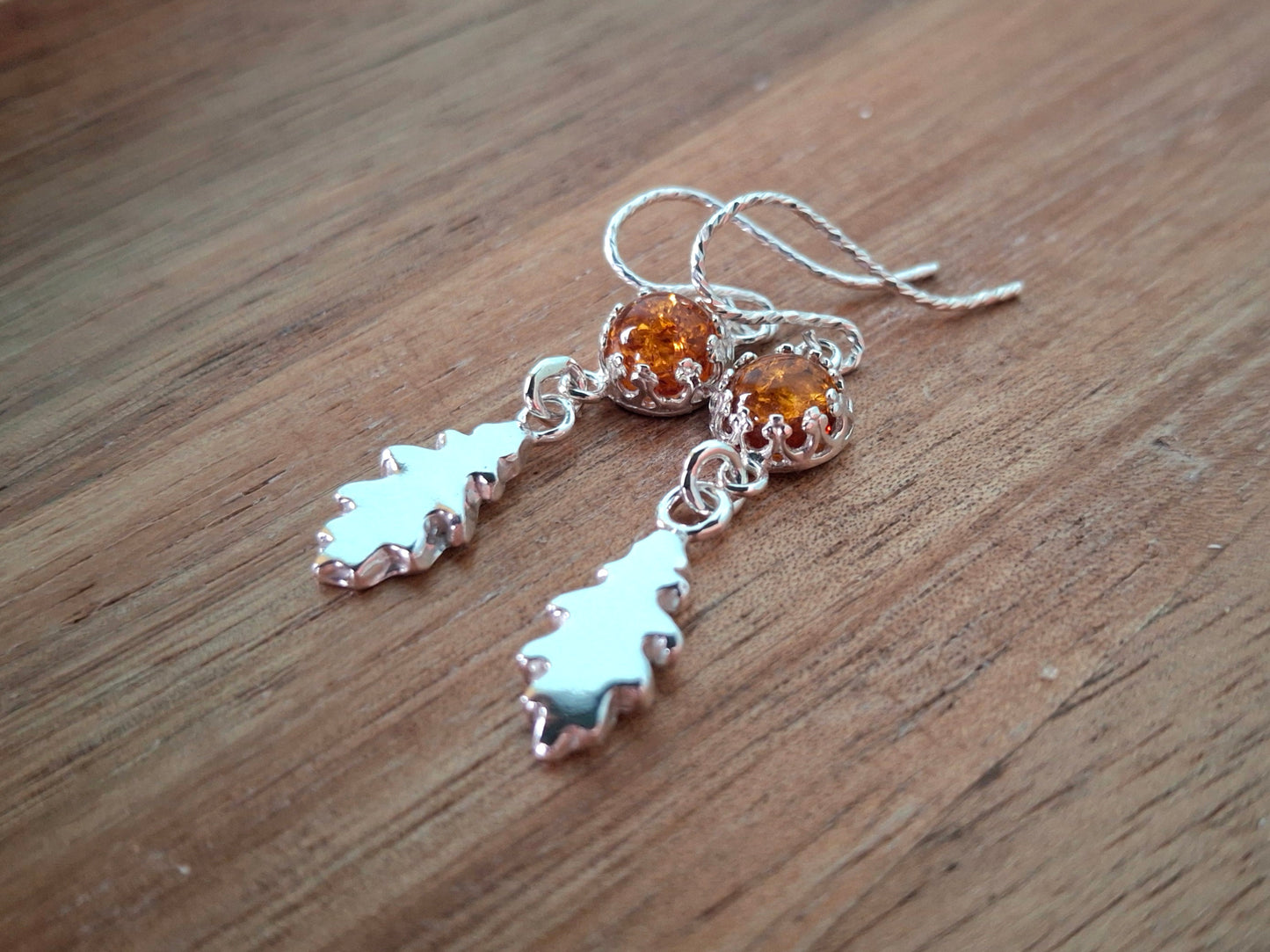 Silver Oak Leaves Earrings with Amber - Small