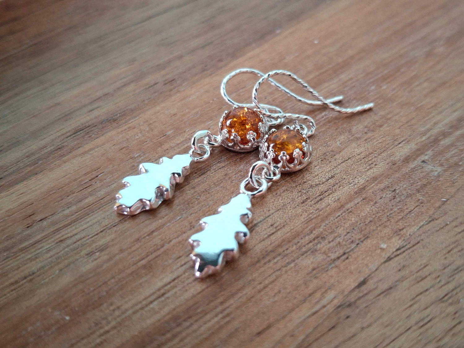 Silver Oak Leaves Earrings with Amber - Small