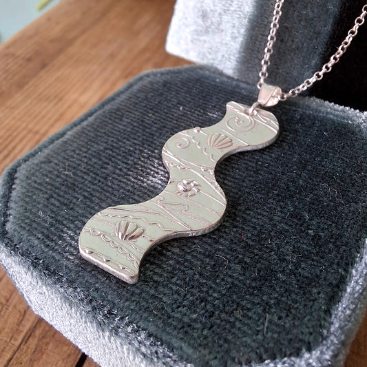 Handmade Wavy Seaside Pendant with Shell Pattern