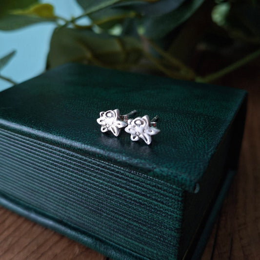 Handmade Daffodil Silver Studs