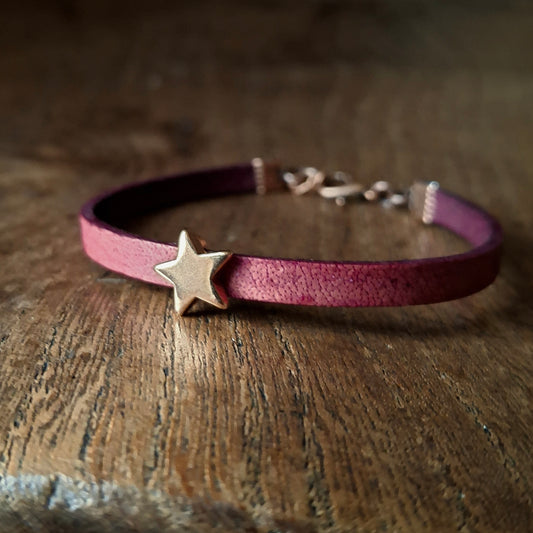Plum Coloured Leather Bracelet with Red Gold Star Bead