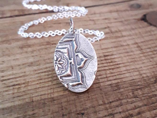 Mandala Pattern Pendant - Irmy Creations