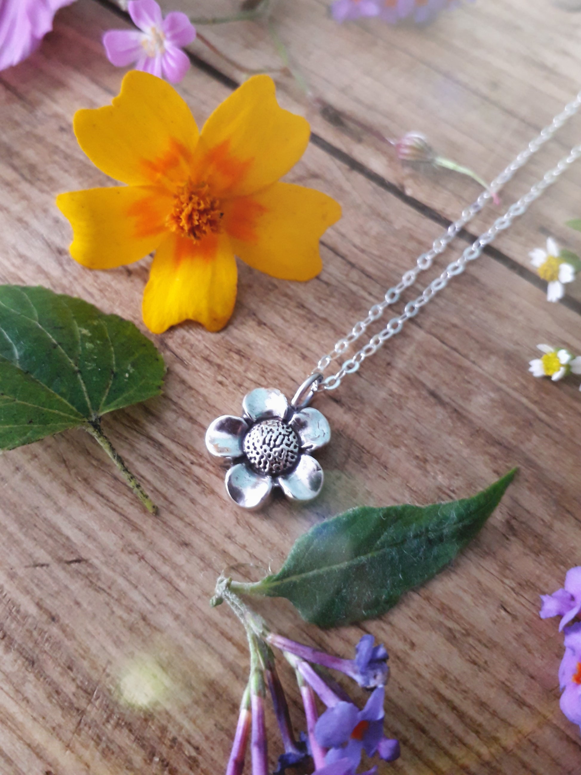 Summer Flower No.2 Silver Necklace - Irmy Creations