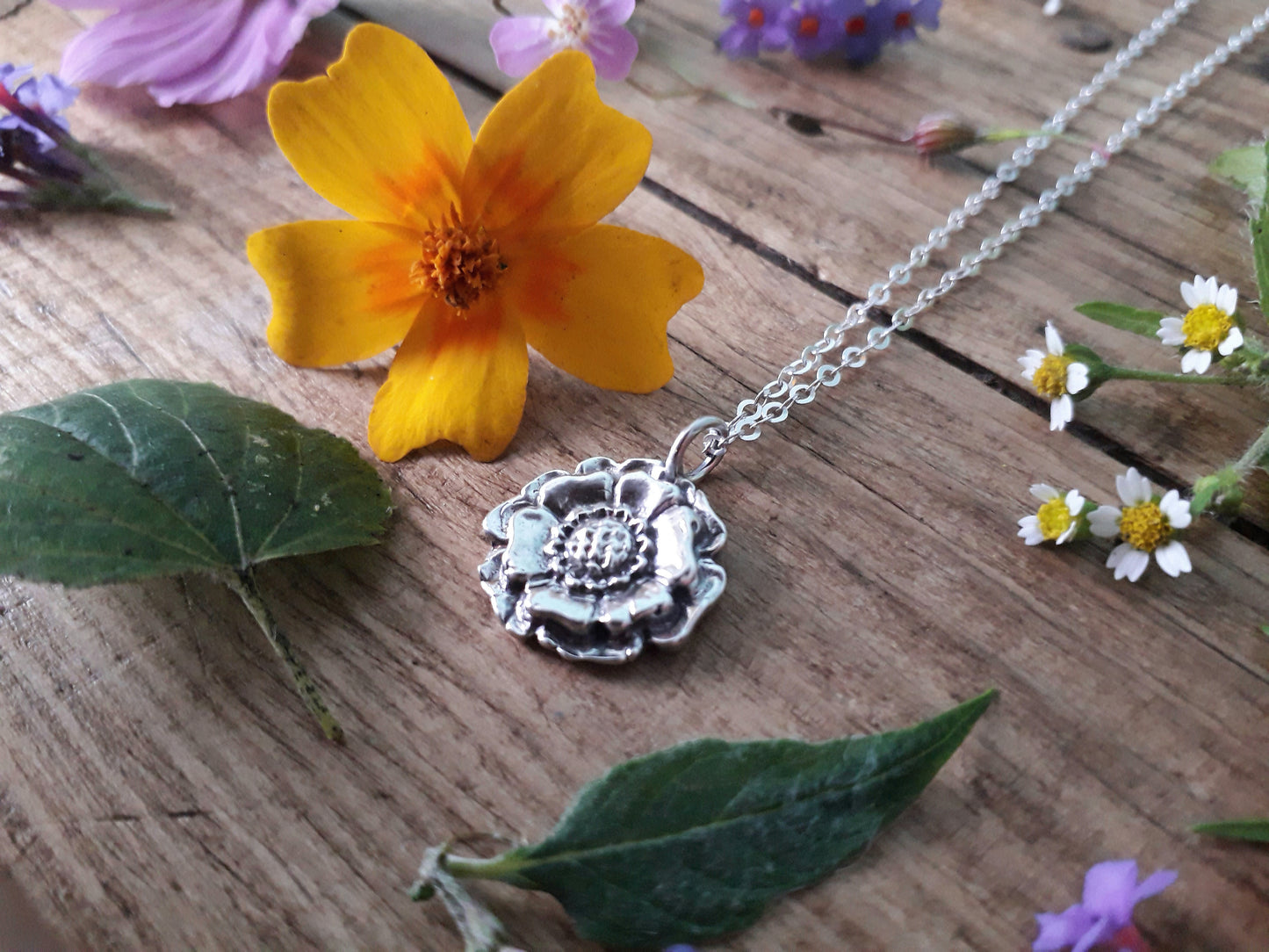 Summer Flower 4 Silver Necklace - Irmy Creations