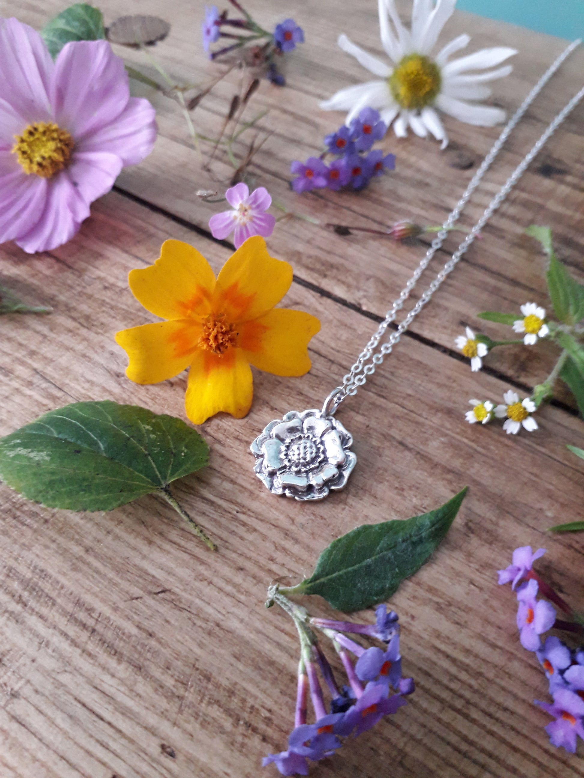 Summer Flower 4 Silver Necklace - Irmy Creations