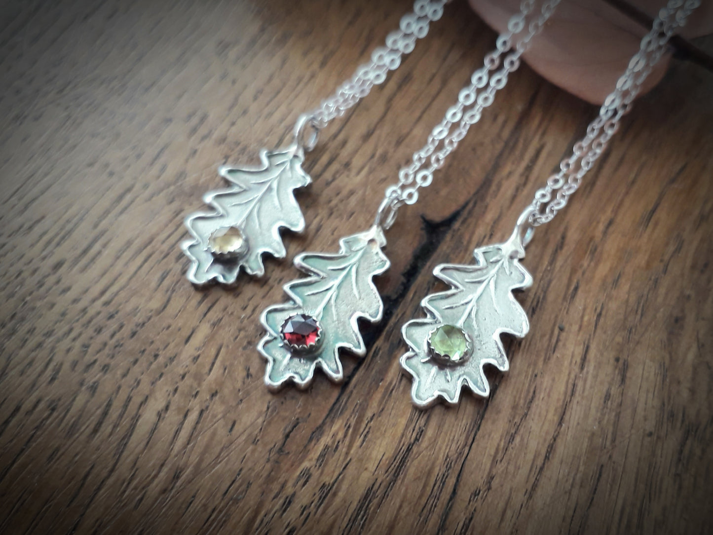 Oak Leaf Peridot Necklace woodland - Irmy Creations