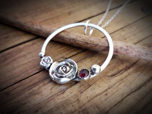 Rose Wreath - Silver Garnet Pendant