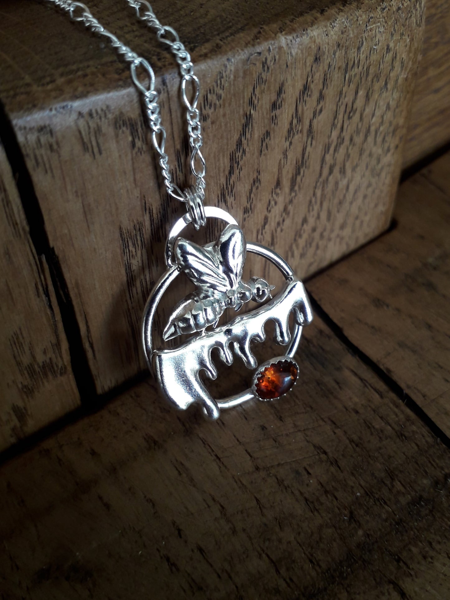 Runny Honey Bee - Silver Amber Necklace