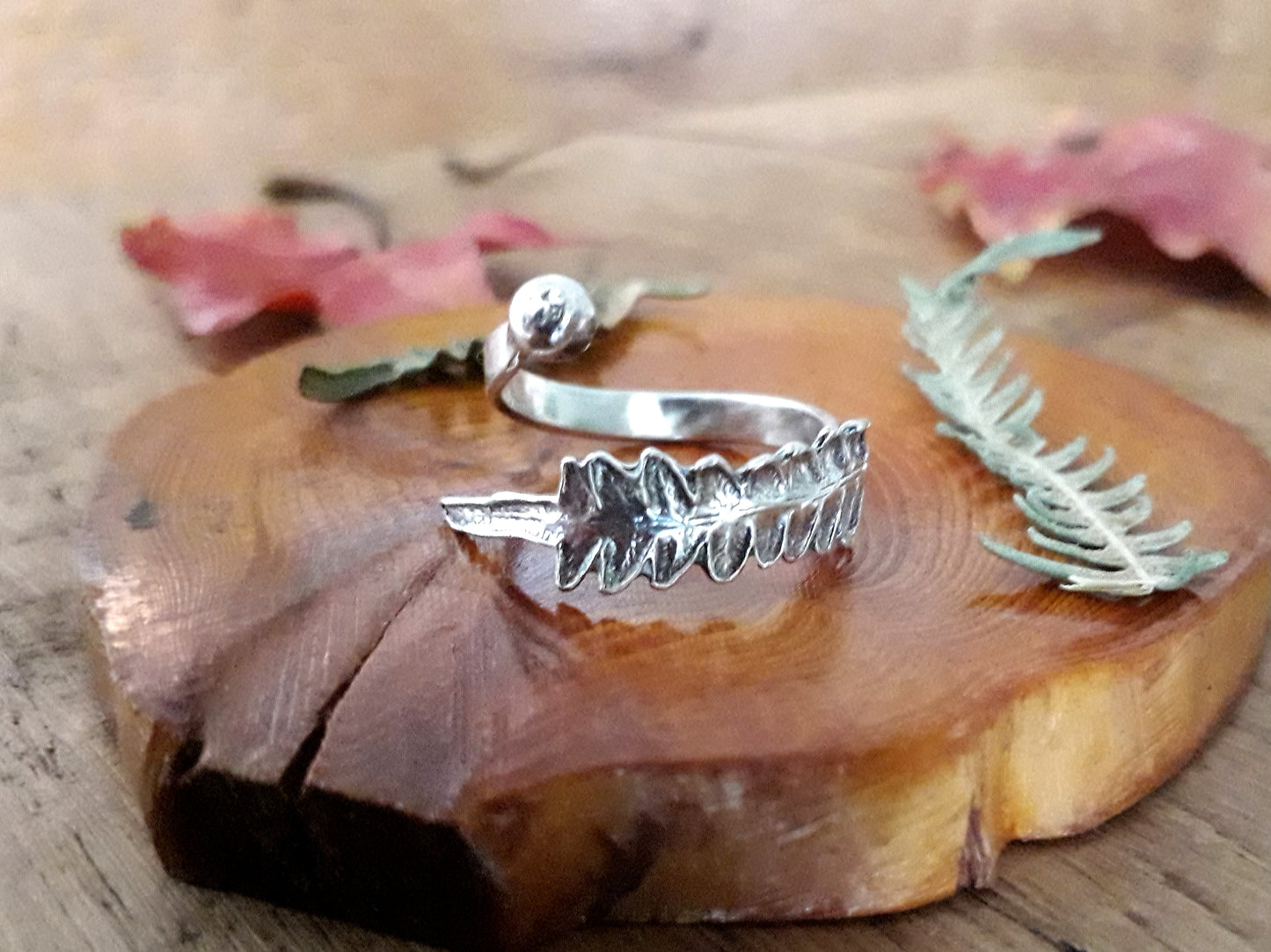 Open Fern Leaf Silver Ring Size P