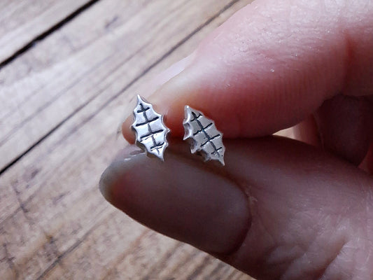 Holy Leaf - Tiny Silver Studs - Irmy Creations