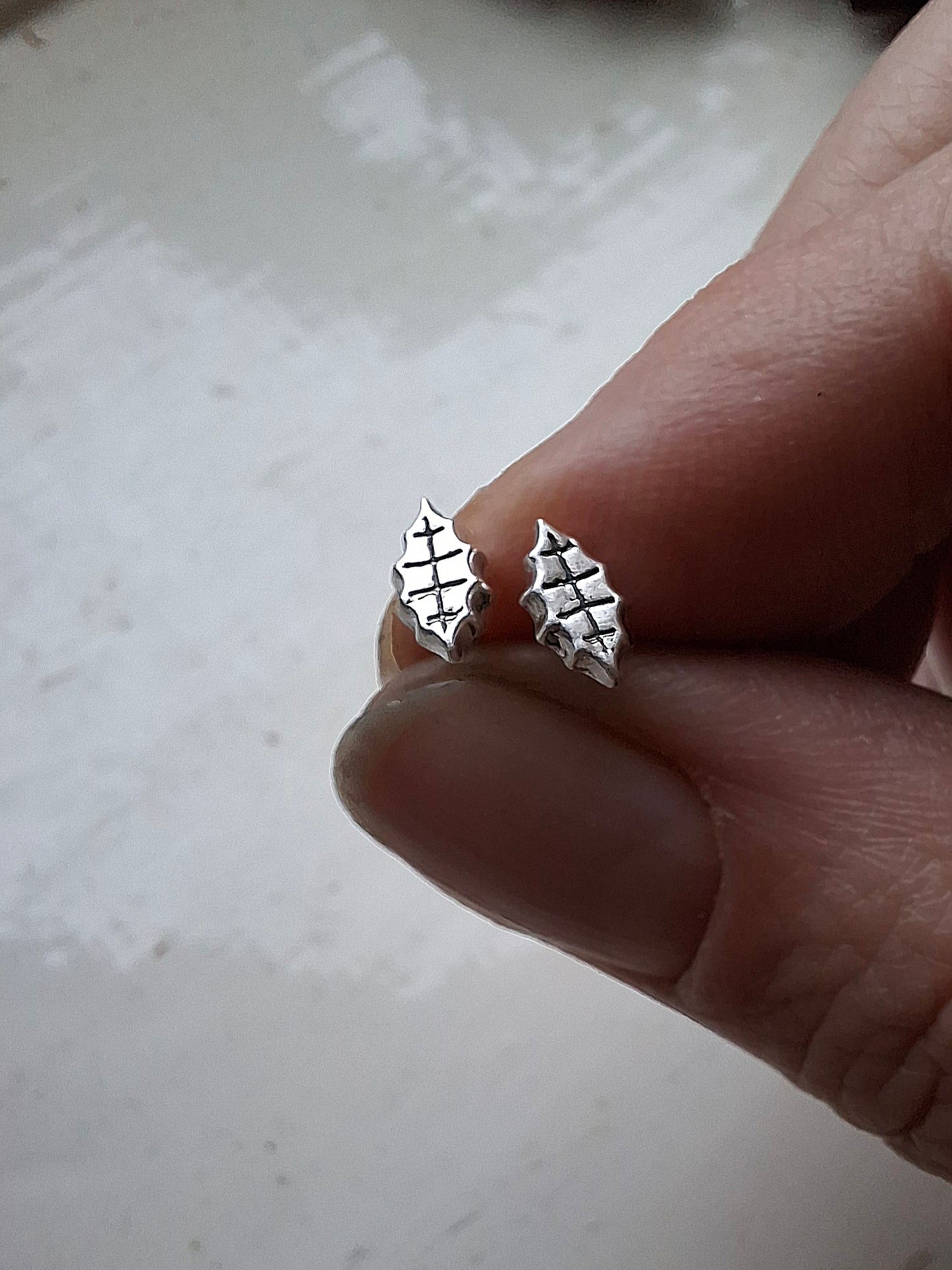 Holy Leaf - Tiny Silver Studs