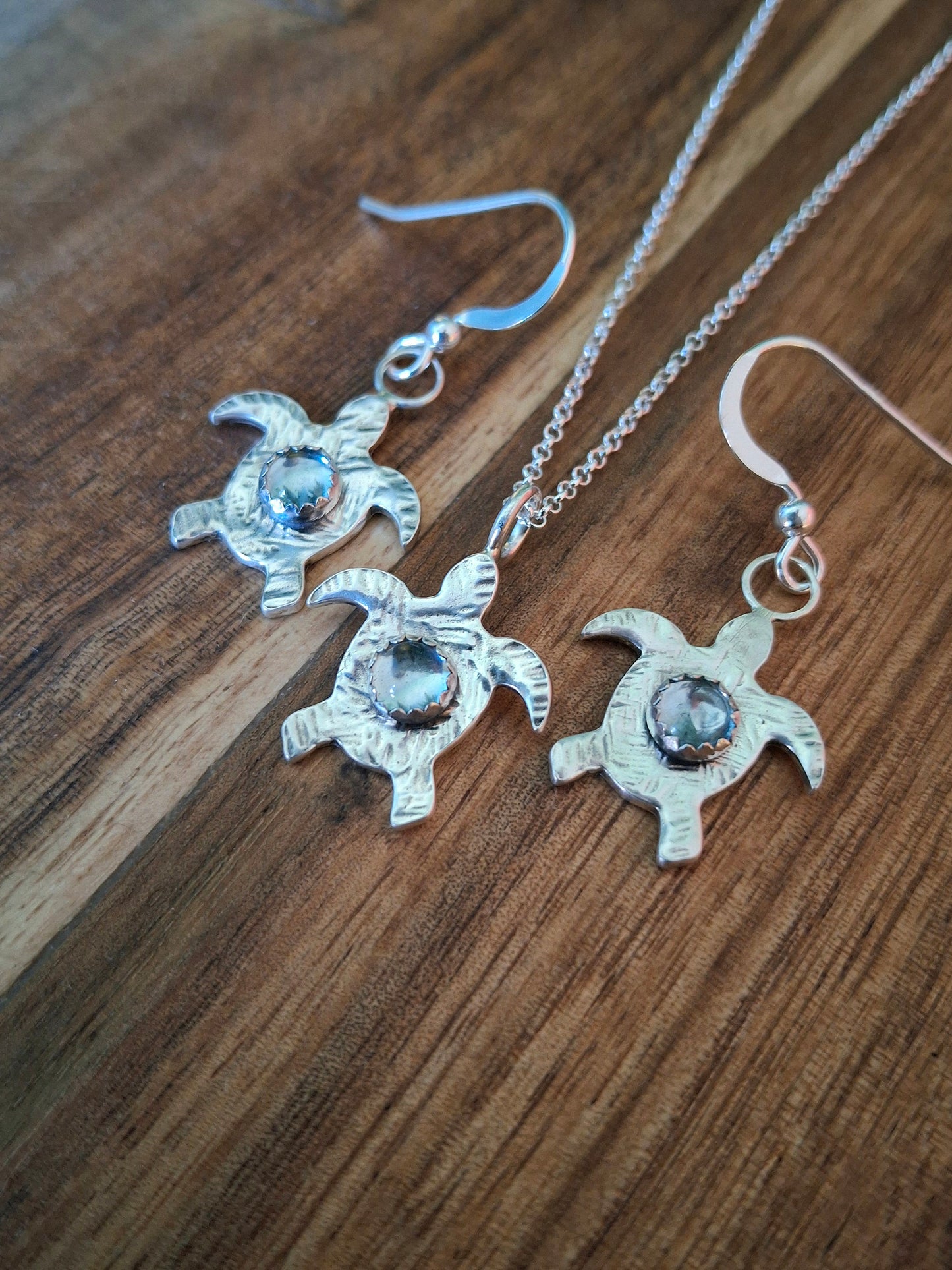 Turtle Charm Set with Aquamarine