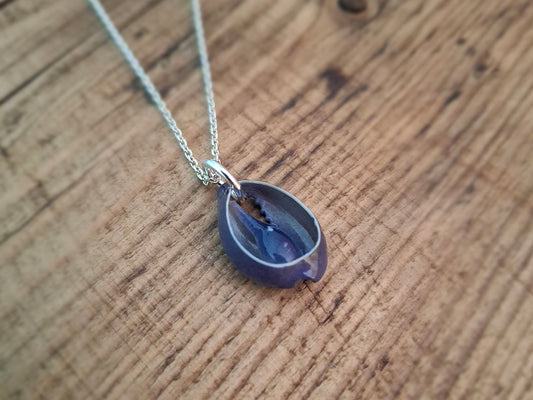 Cowrie Shell Silver Necklace - Dark Blue