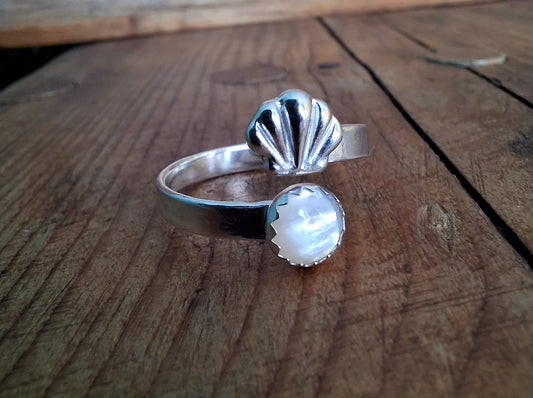 Handmade Silver Shell & Mother of Pearl Ring