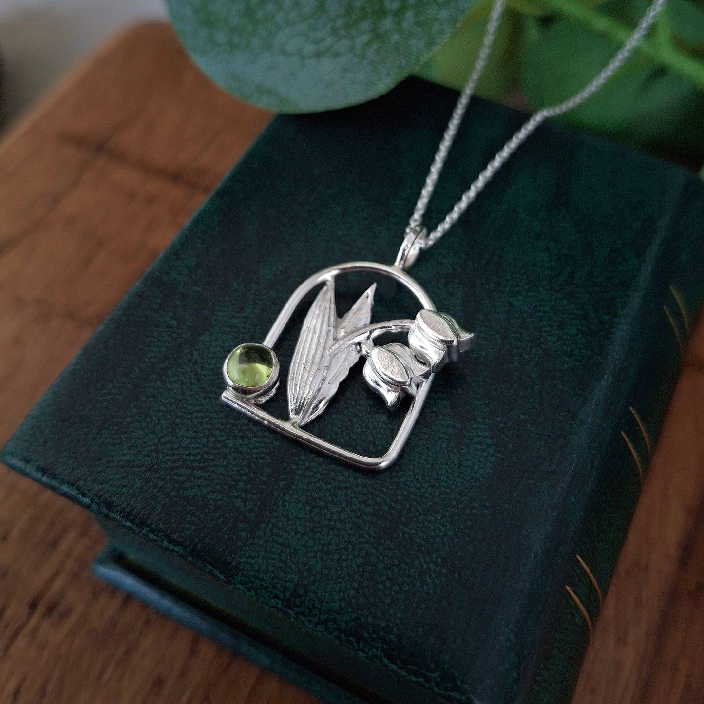 Handmade Lily of the Valley Peridot Arch Necklace
