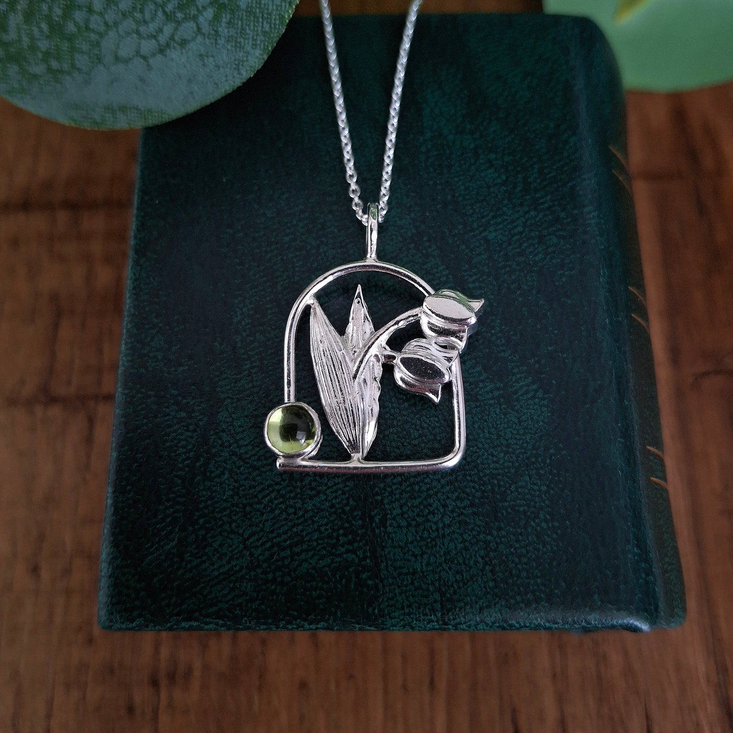 Handmade Lily of the Valley Peridot Arch Necklace