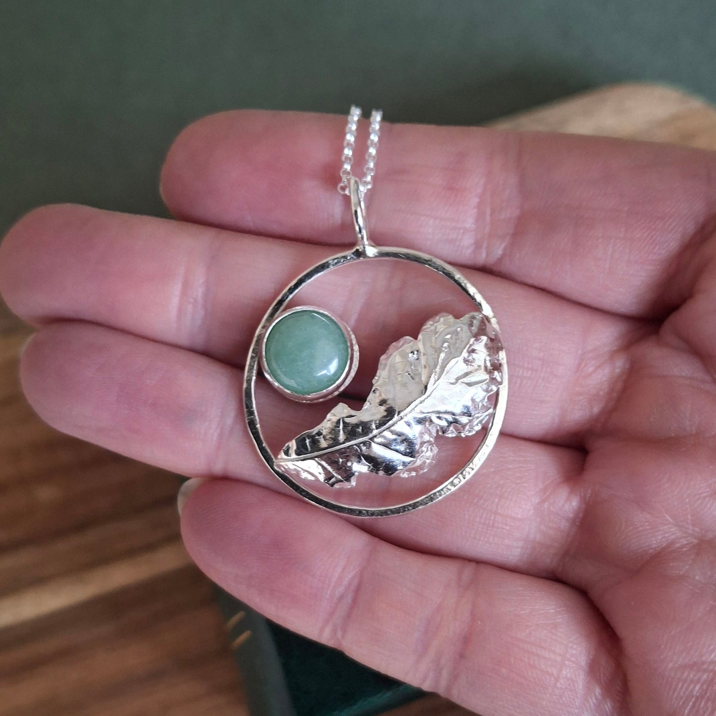 Real Oak Leaf Circle Pendant with Aventurine - Silver Necklace
