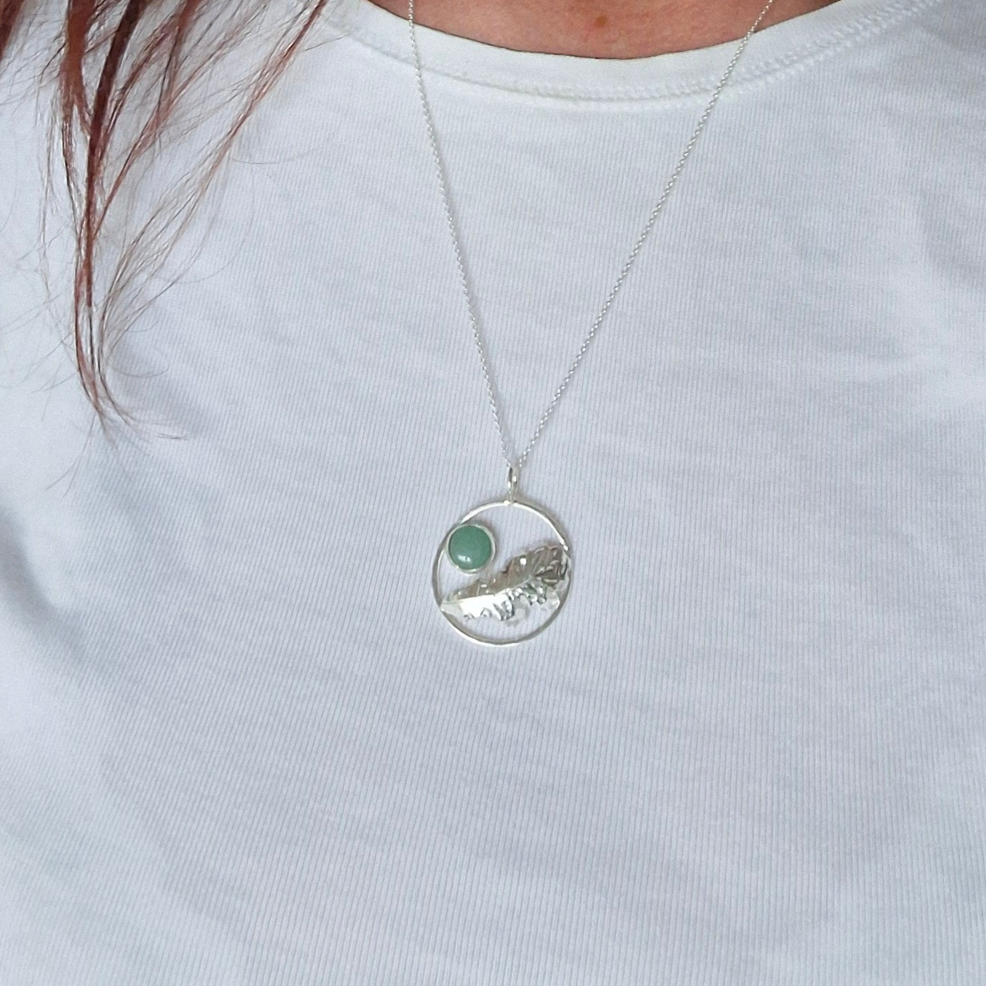 Real Oak Leaf Circle Pendant with Aventurine - Silver Necklace