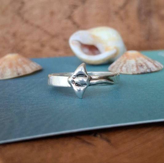 Handmade Sting Ray Silver Ring