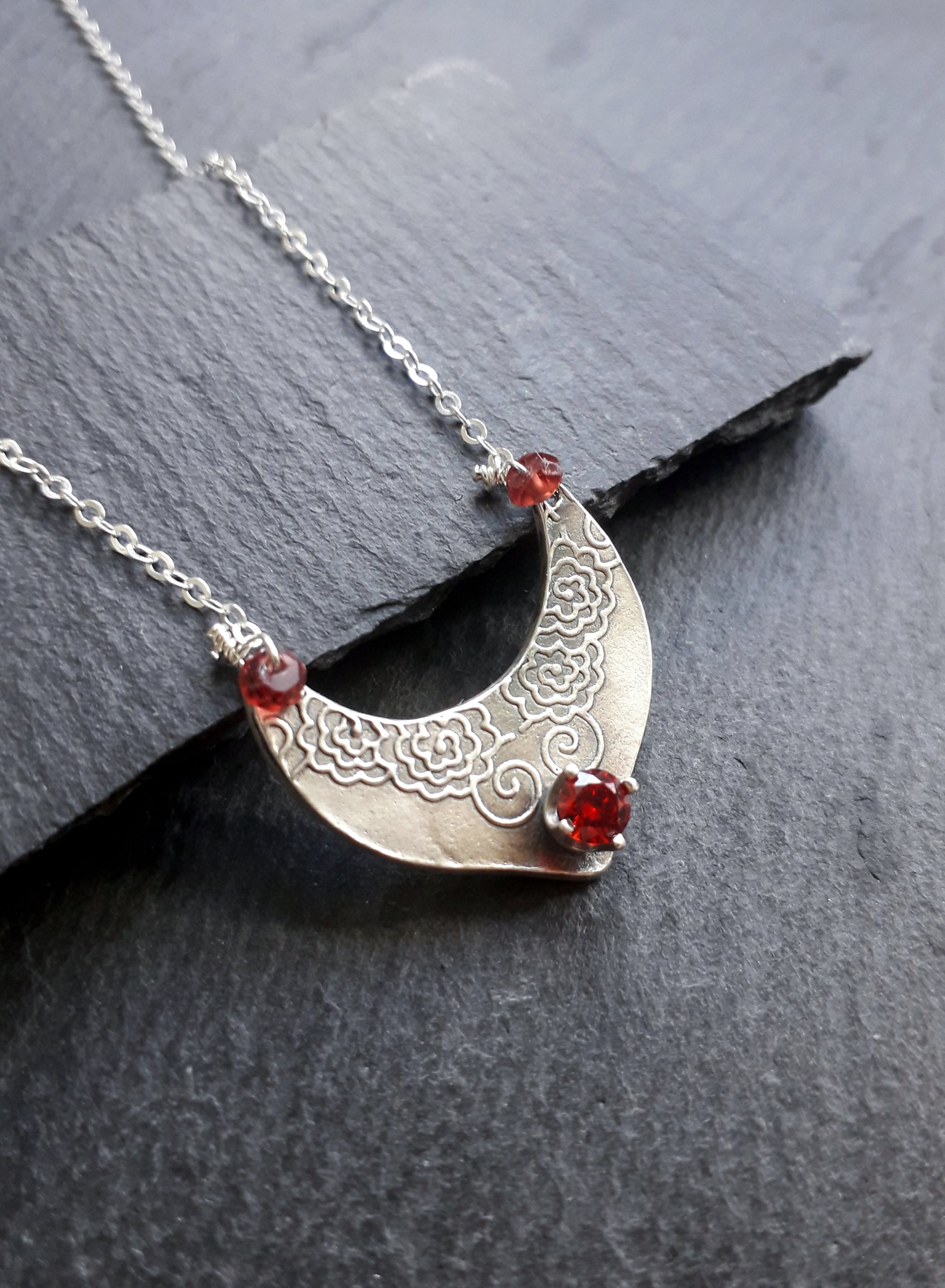 Rose Shield Pendant with Garnet - Irmy Creations