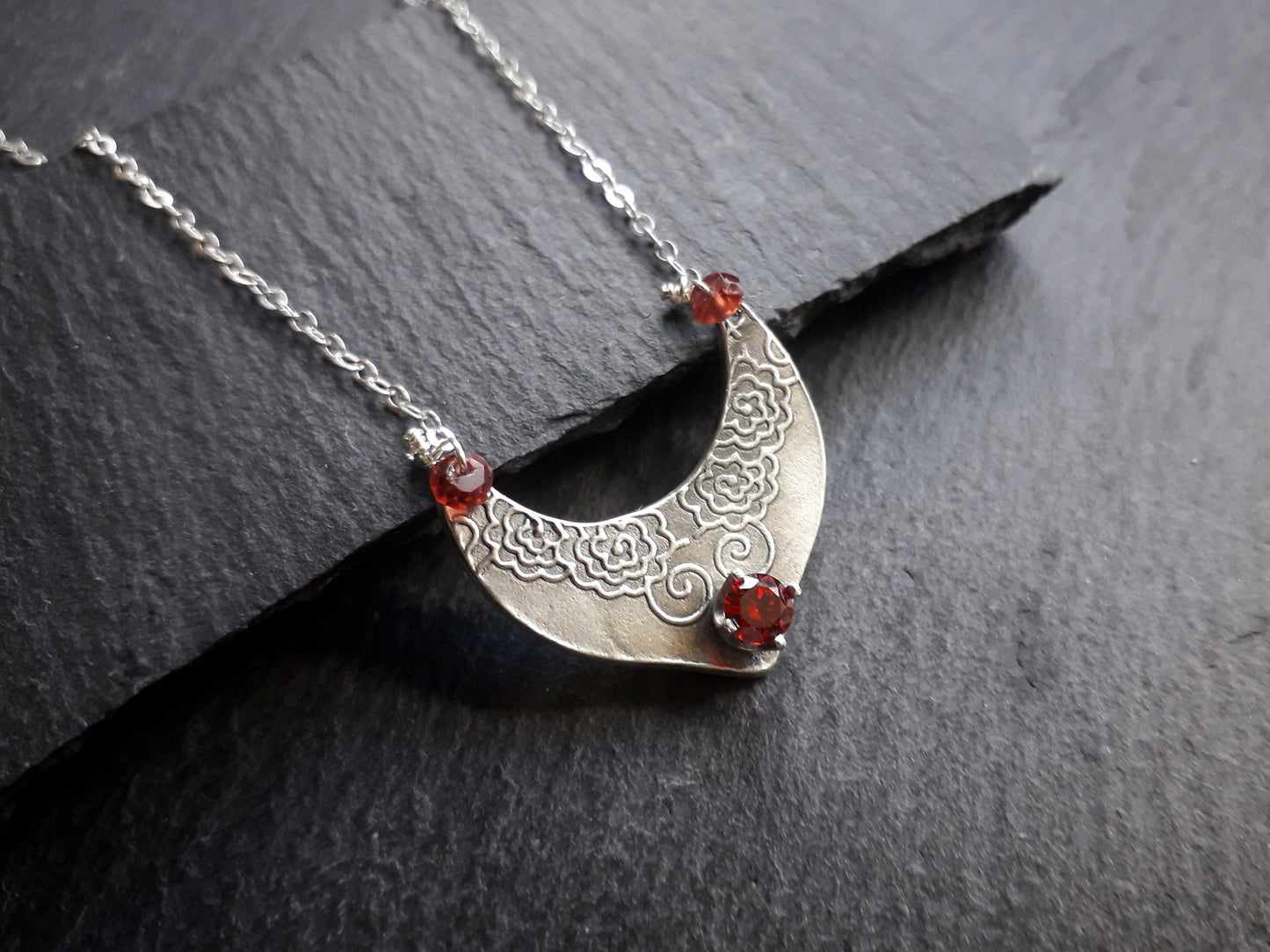 Rose Shield Pendant with Garnet - Irmy Creations