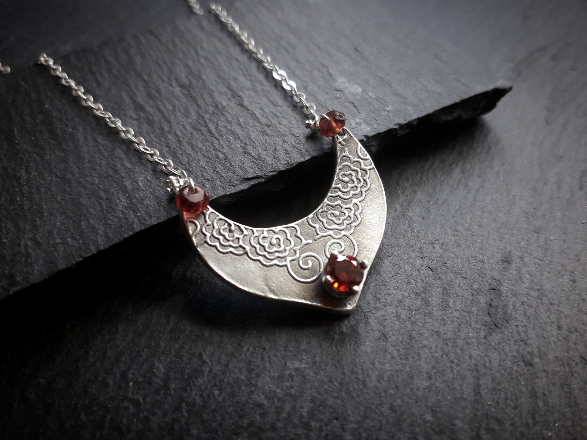 Rose Shield Pendant with Garnet - Irmy Creations