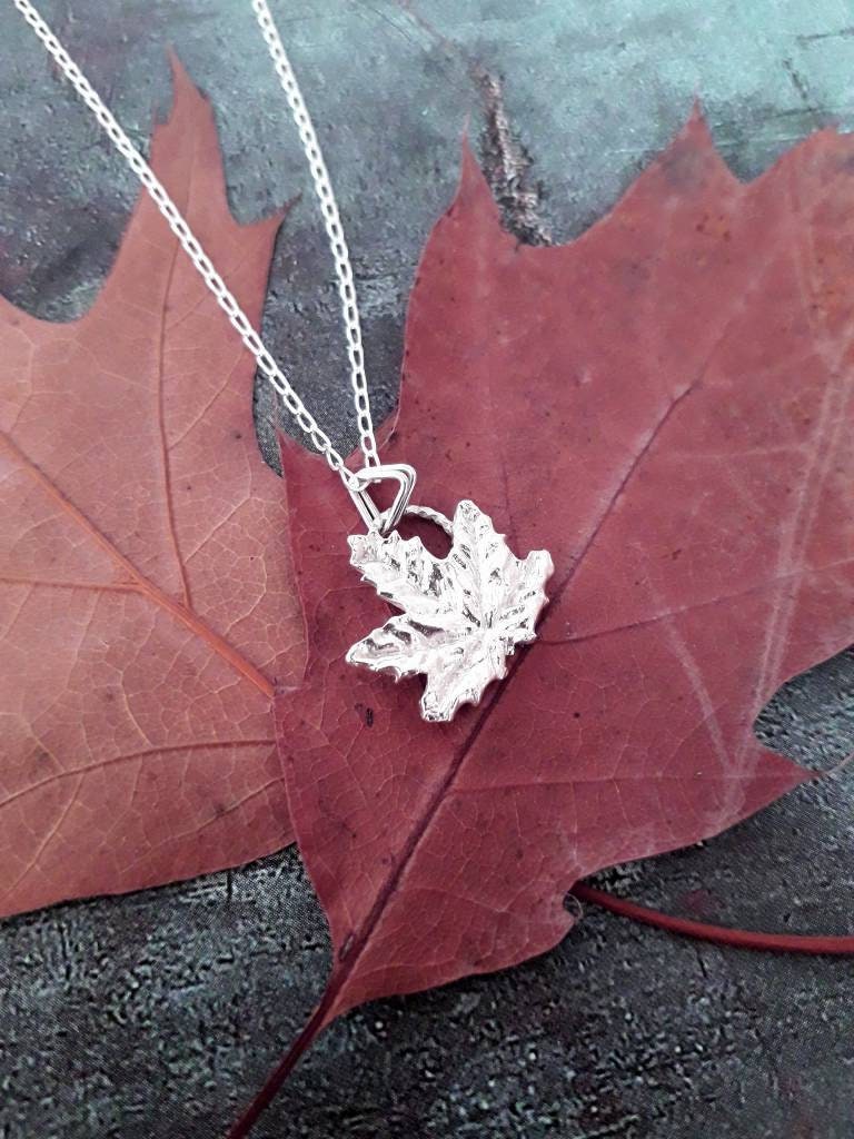 Maple Leaf Necklace - Irmy Creations